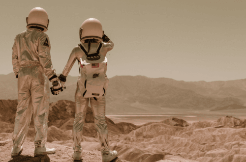 A curated list of imaginative French Sci-Fi and Fantasy Books reads to grow your vocabulary and fluency–perfect for intermediate learners. ©TheWaystoFrench