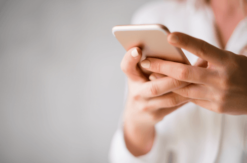 Do Apps help you speak French fluently? article by The Ways to French